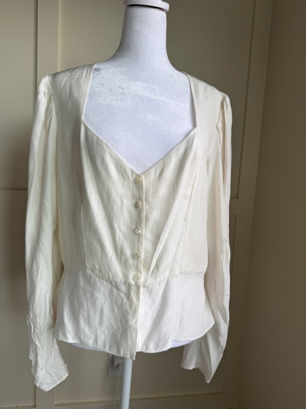 Frame Denim Cream Button-Front V-Neck Long-Sleeve Blouse